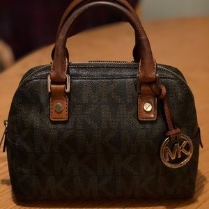 SMALL MK SATCHEL DARK BROWN. NO STRAP